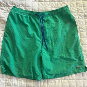 Vineyard Vines Swim Shorts M